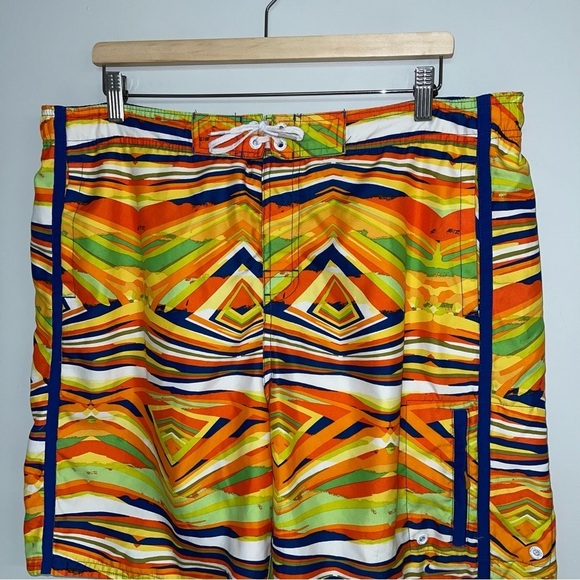 Nike Board Shorts Men’s Size Extra Large XL Colourful Pattern Vintage Lined Swim - Picture 3 of 9